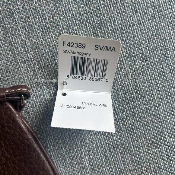 Coach Pebbled Leather Small Wristlet Mahogany F-42389 - Picture 3 of 9